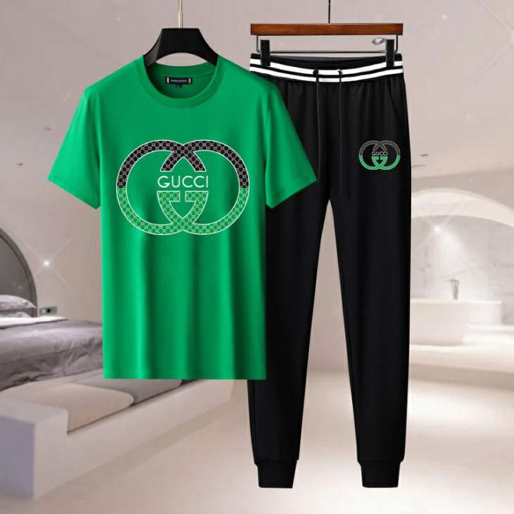 Picture of Gucci Shirt Pant Suits _SKUGucciM-4XL11Lr0821942